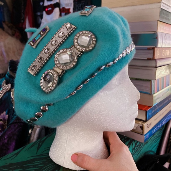 Baby Blue & Rhinestone Studded Beret main image 11